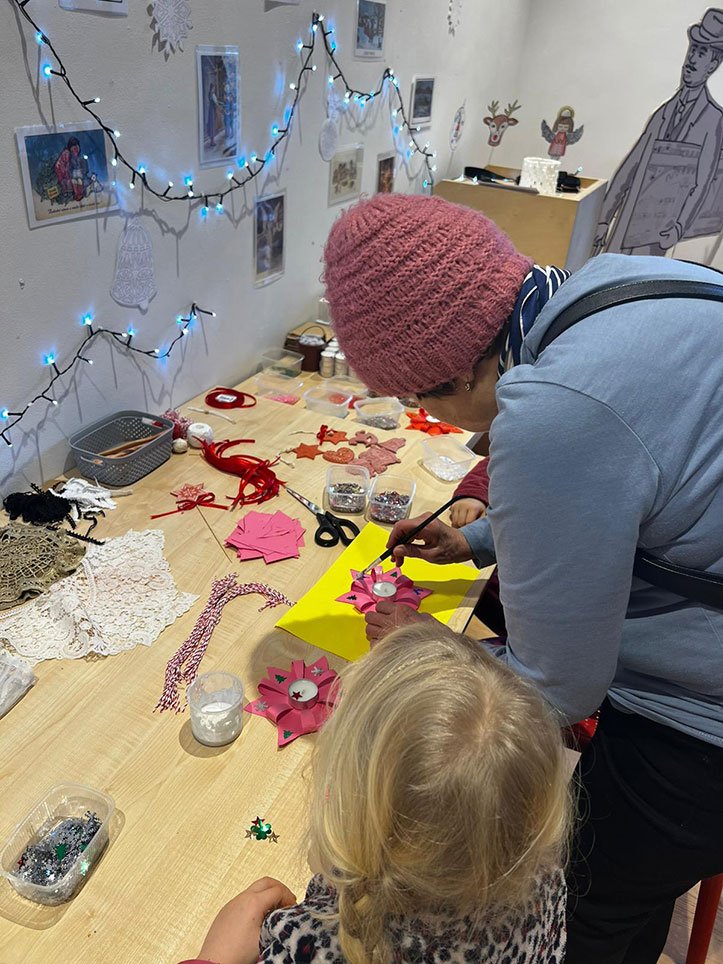 Kouzlo dřeva – adventní dílny