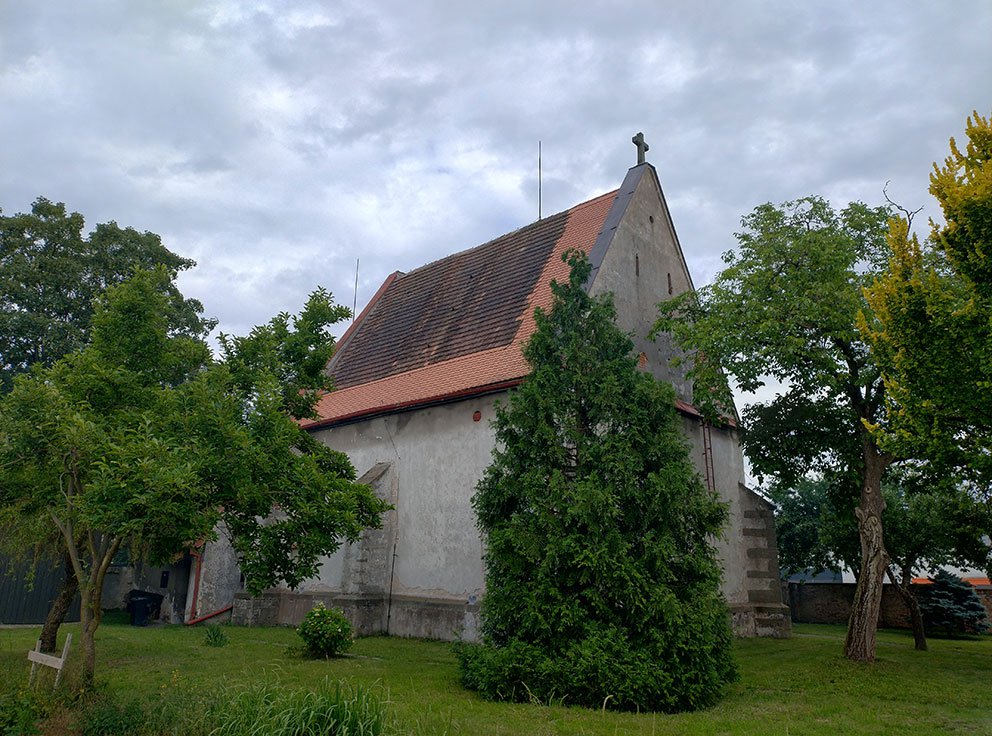 Zastávka 1: kostel sv. Václava, Rosice nad Labem