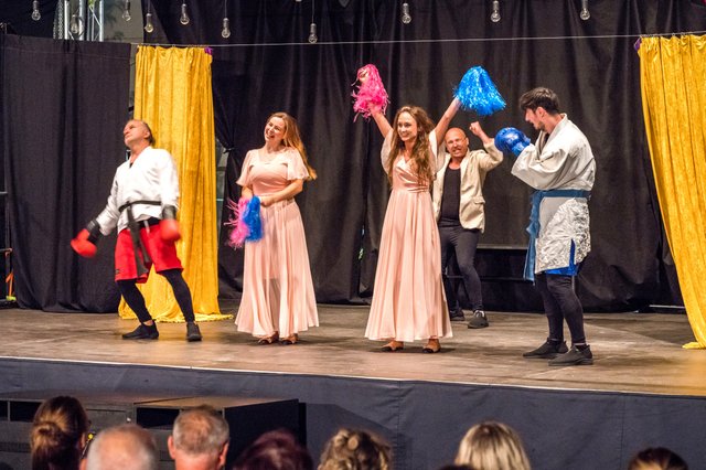 Kabaret nahatý Shakespeare 2 - zahajovací přestavení Pernštejnlove 28. 7. 2026